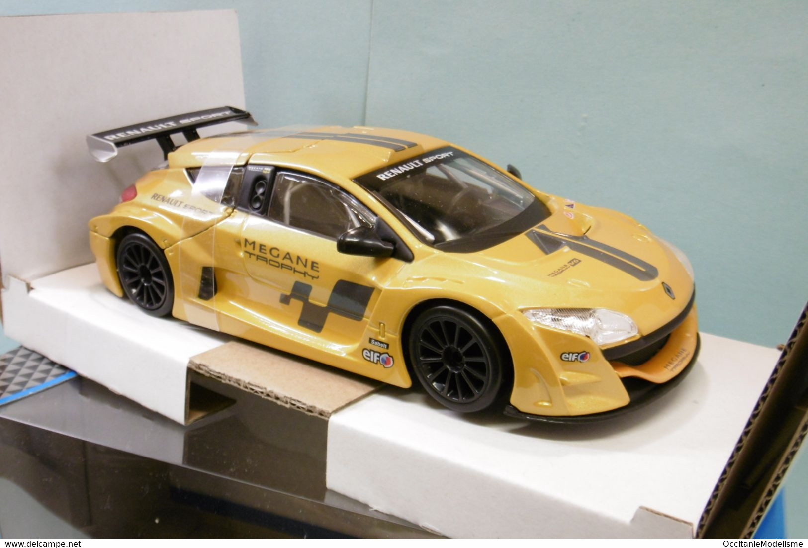 Bburago - RENAULT MEGANE TROPHY 2005 Jaune Burago Réf. 18-22115 Neuf NBO 1/24 - Burago