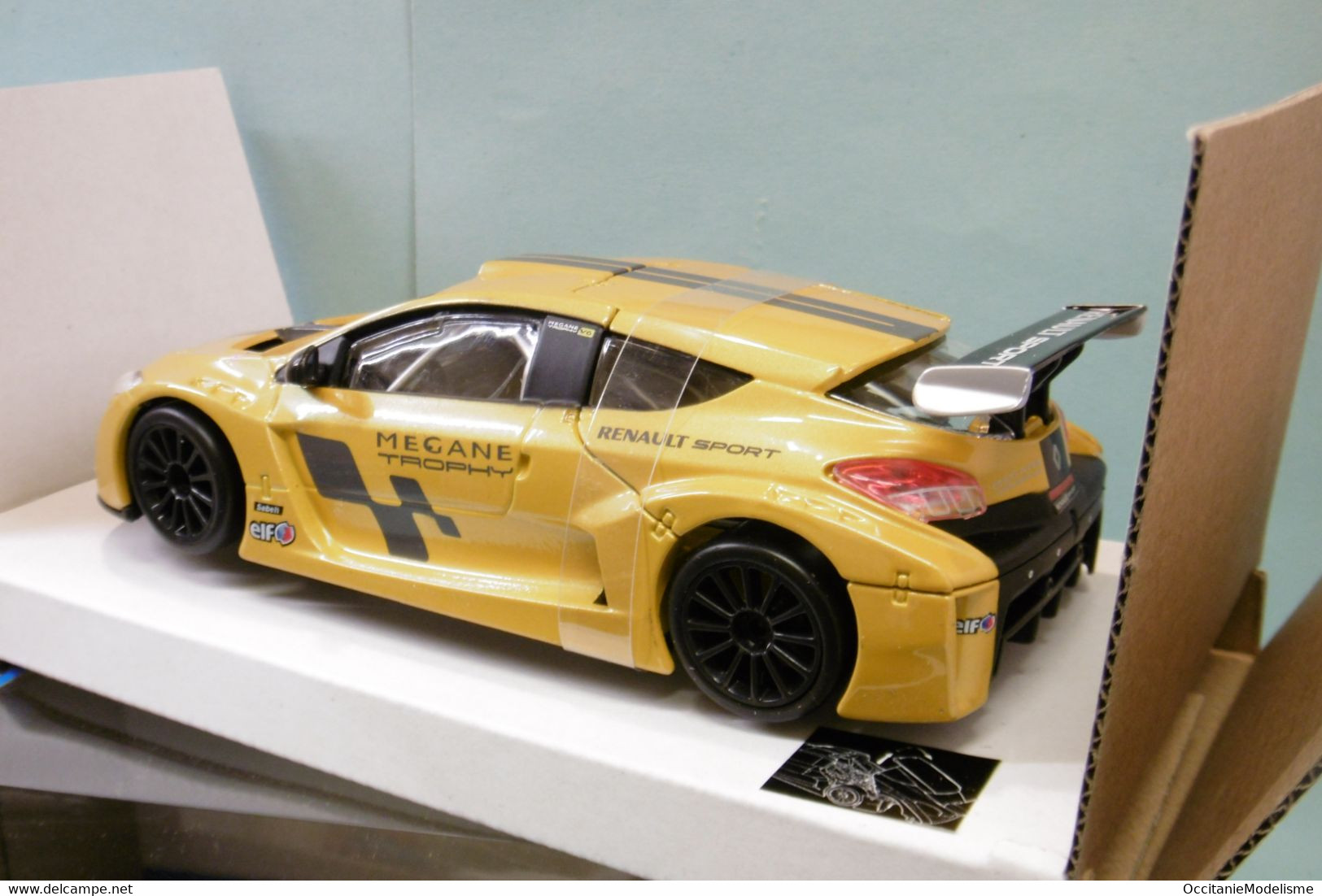 Bburago - RENAULT MEGANE TROPHY 2005 Jaune Burago Réf. 18-22115 Neuf NBO 1/24 - Burago