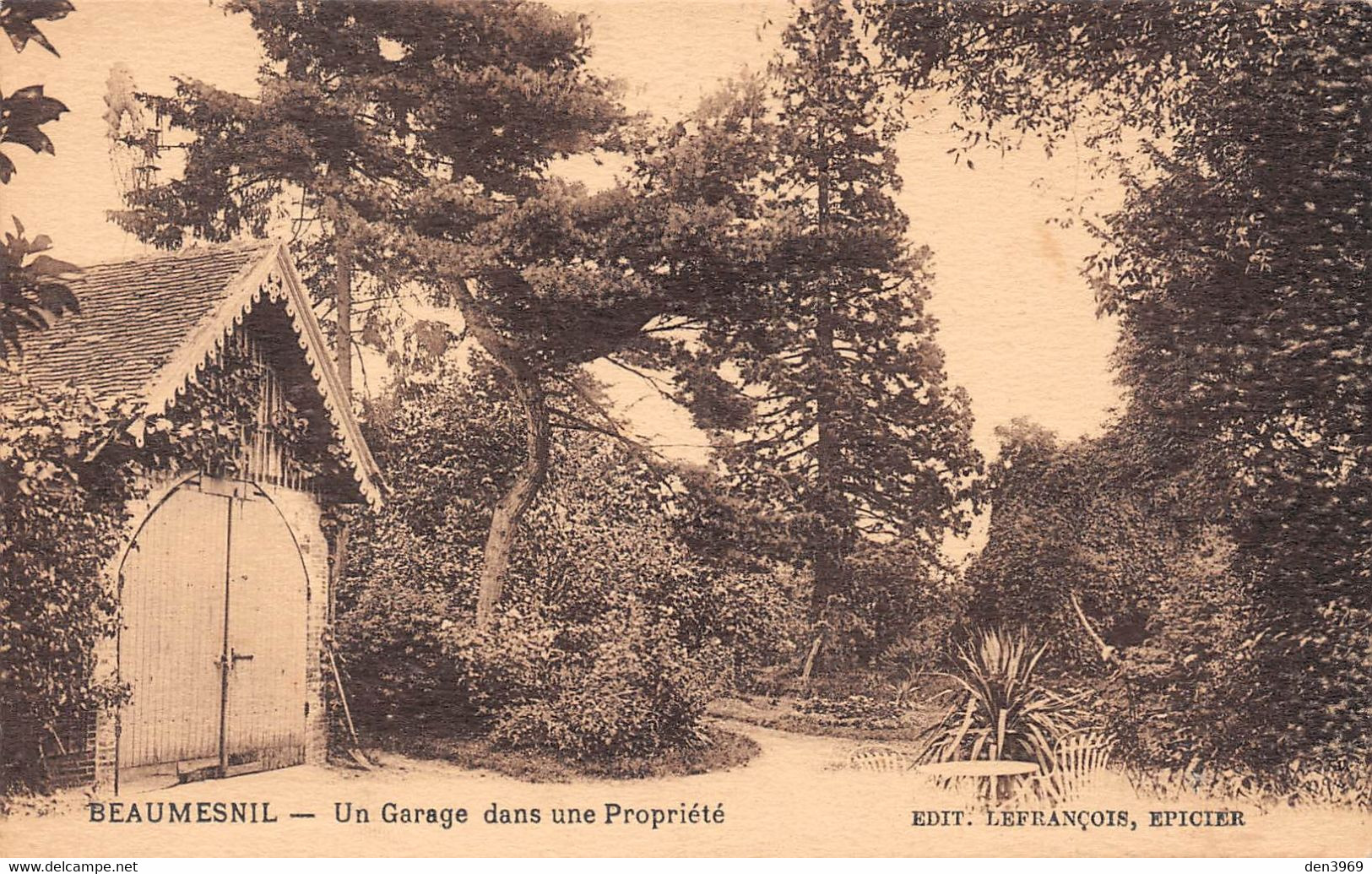 BEAUMESNIL (Eure) - Un Garage Dans Une Propriété - Beaumesnil