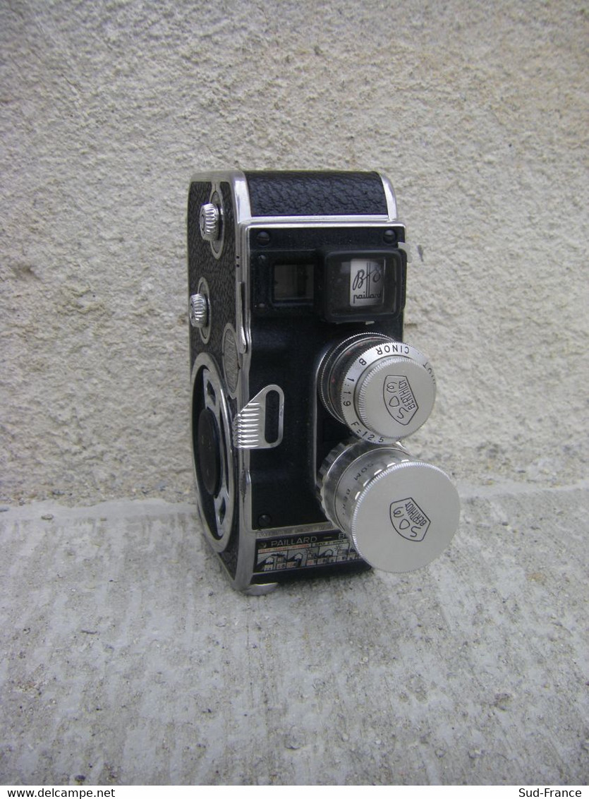 Caméra Bolex Paillard + Accessoires. - Caméscope