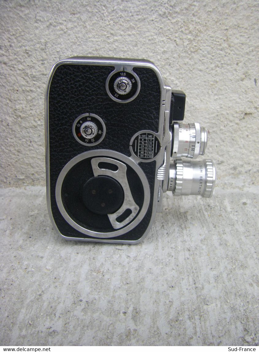 Caméra Bolex Paillard + Accessoires. - Camcorder