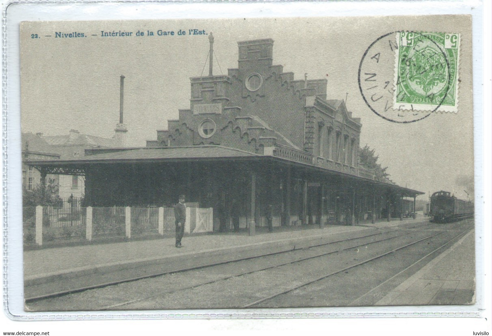 Nivelles Intérieur De La Gare De L'Est ( Train En Gare ) - Nivelles