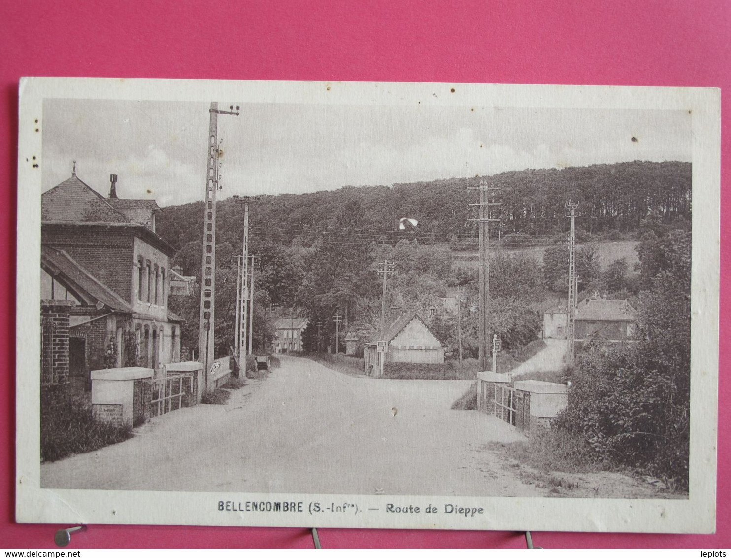 76 - Bellencombre - Route De Dieppe - R/verso - Bellencombre