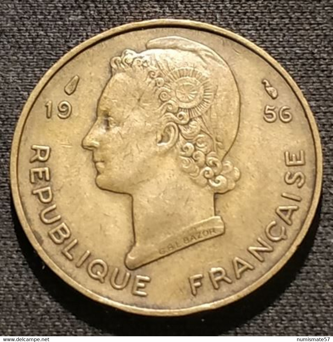 AFRIQUE OCCIDENTALE FRANCAISE - 10 FRANCS 1956 - KM 6 - Africa Occidentale Francese