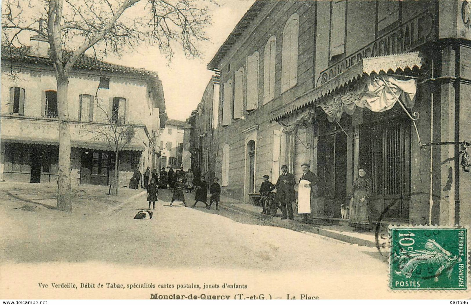 Monclar De Quercy * La Place Du Village * Boucherie Centrale * Café - Montclar De Quercy