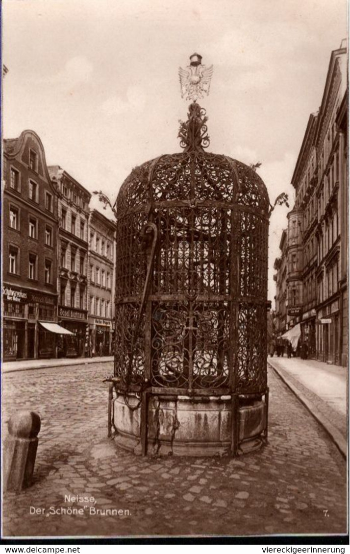 ! Alte Ansichtskarte Neisse, Der Schöne Brunnen - Pologne