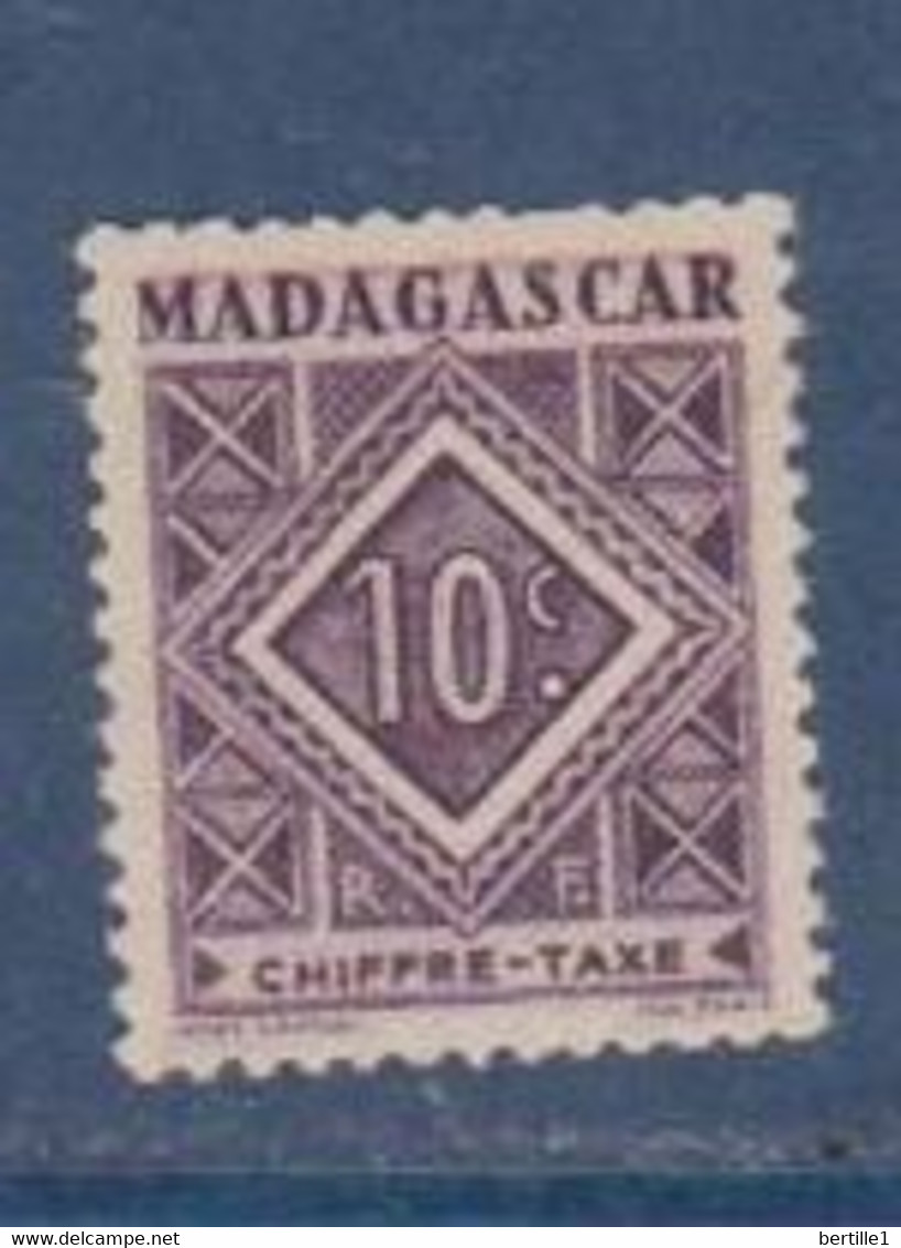 MADAGASCAR        N°  YVERT  :  TAXE  31   NEUF AVEC  CHARNIERES      ( Charn  4 /50 ) - Segnatasse