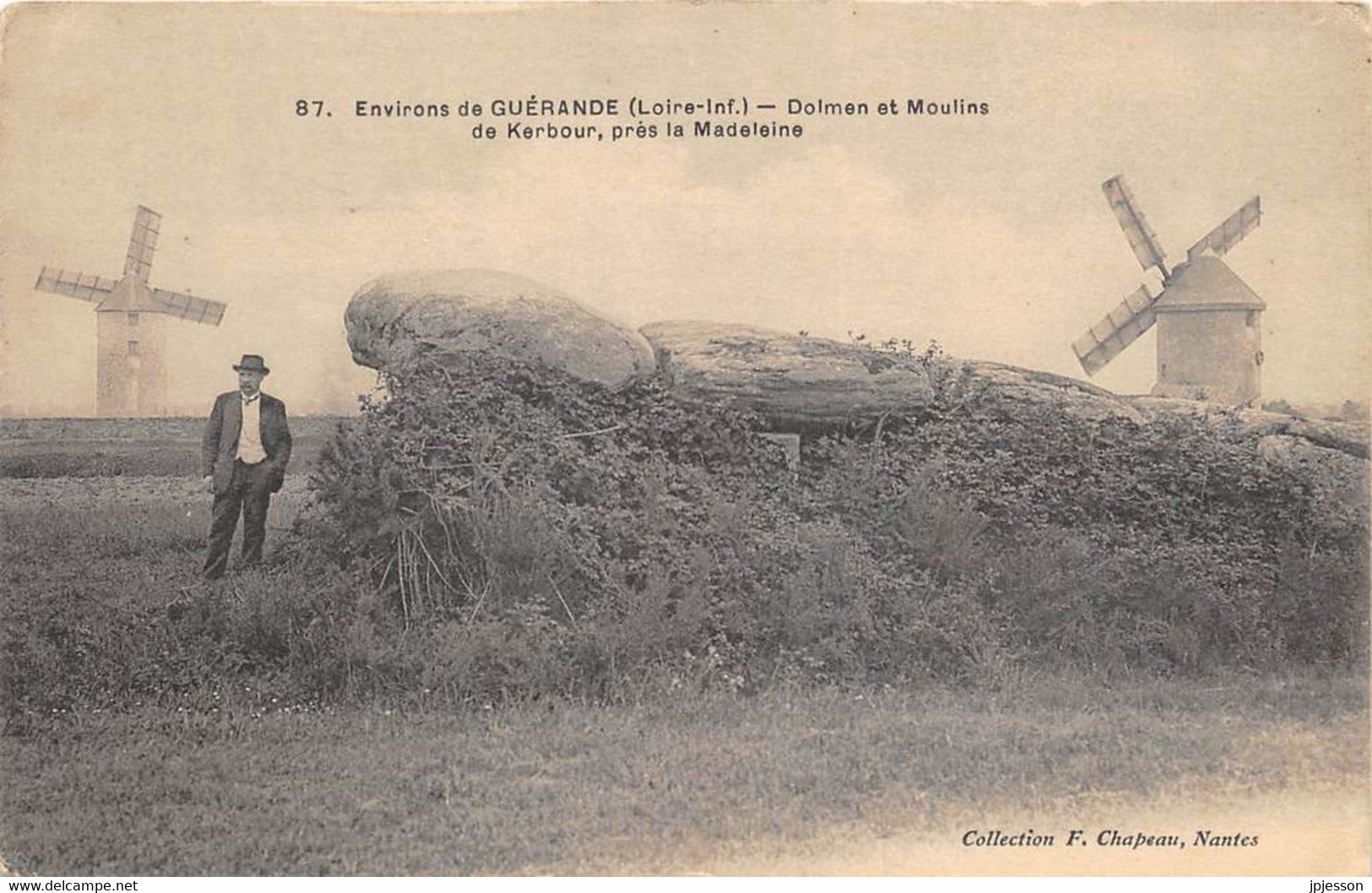 LOIRE ATLANTIQUE  44  SAINT LYPHARD - DOLMEN ET MOULINS DE KERBOUR, PRES LA MADELEINE - Saint-Lyphard