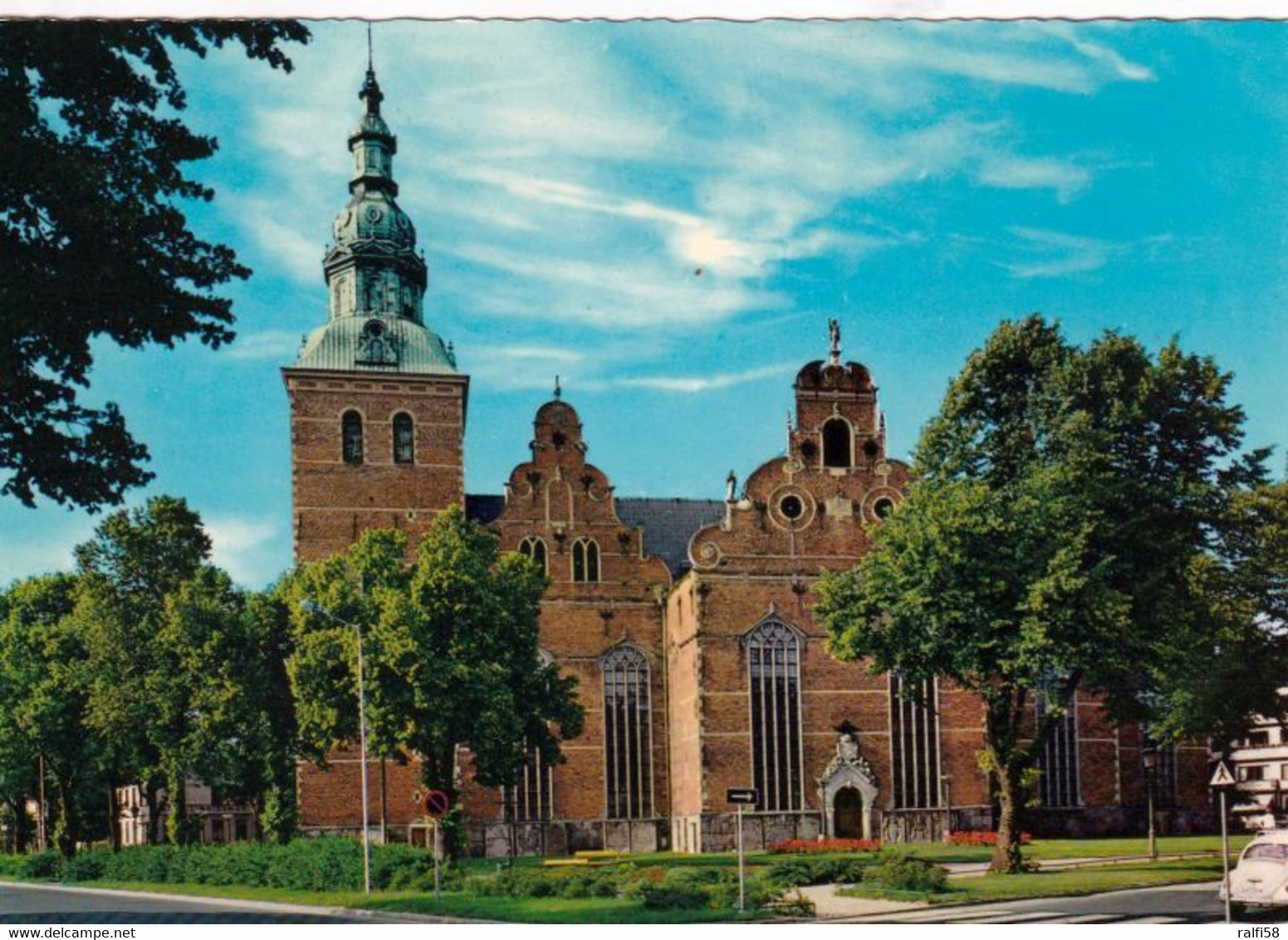 1 AK Schweden * Die Heilige-Dreifaltigkeits-Kirche In Der Stadt Kristianstad - Erbaut Von 1618 Bis 1628 * - Schweden