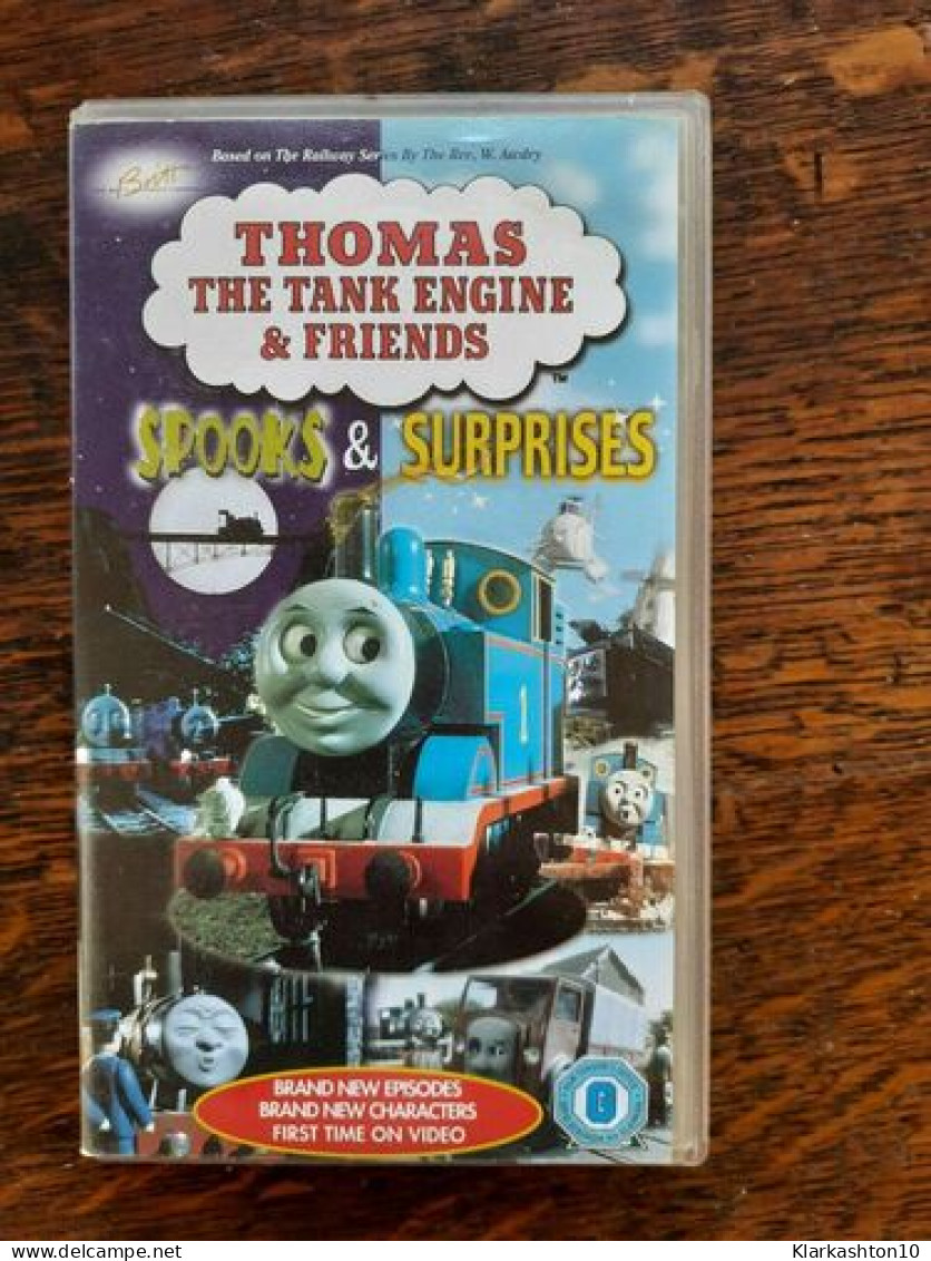 Cassette Video - Thomas The Tank Engine Friends Spooks Surprises - Autres & Non Classés