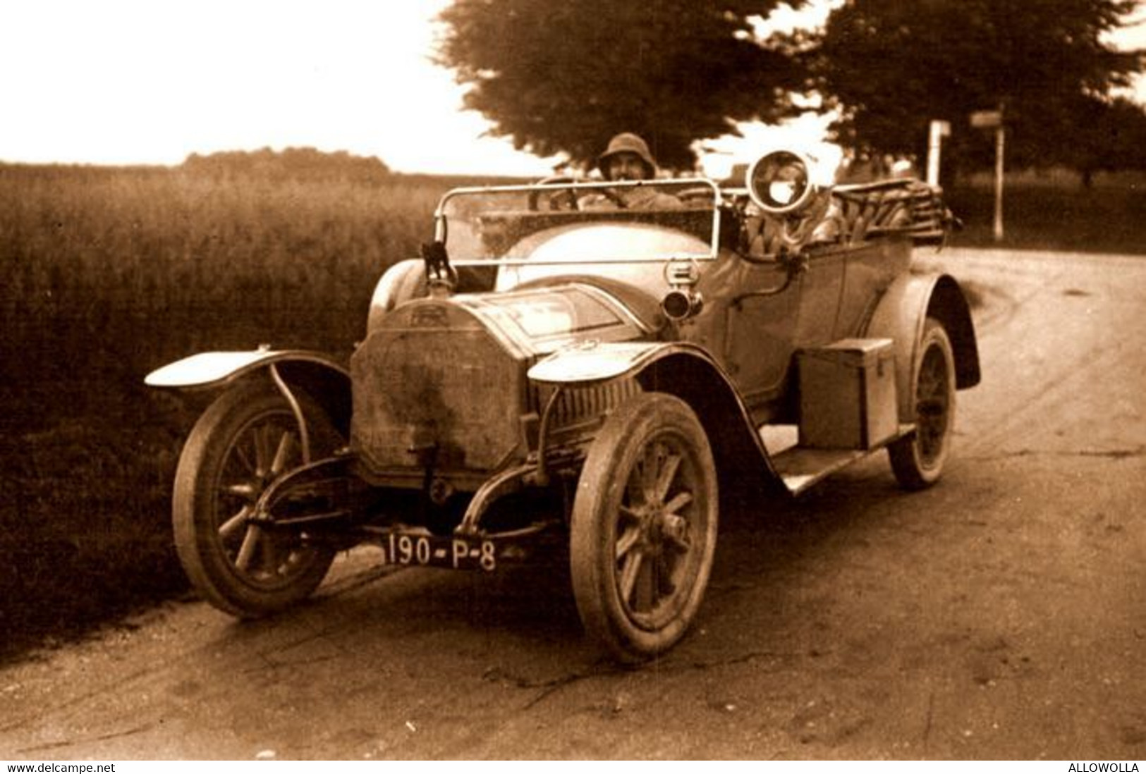 16131"PEUGEOT ENTRE 1900 ET 1940-LA PHOTO EST UNE IMPRESSION RECENTE D'UN LABORATOIRE PHOTO PROFESSIONEL-Cm. 10 X 15 - Automobili