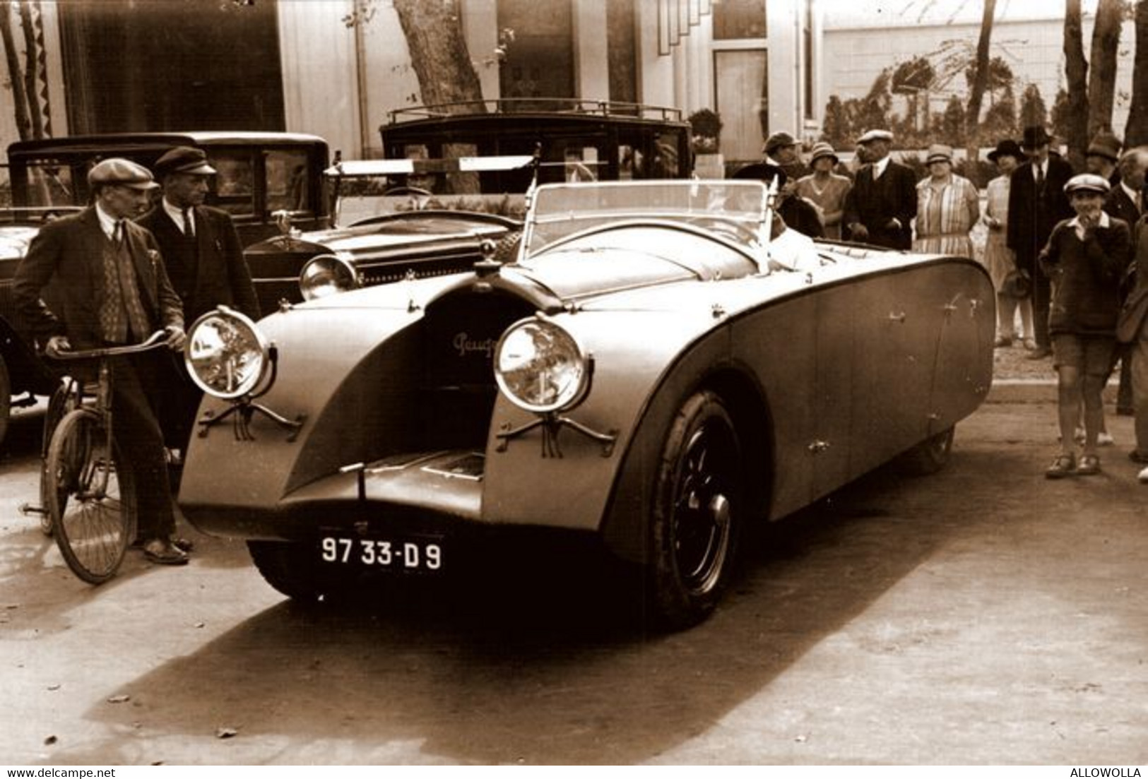 16142"PEUGEOT ENTRE 1900 ET 1940-LA PHOTO EST UNE IMPRESSION RECENTE D'UN LABORATOIRE PHOTO PROFESSIONEL-Cm. 10 X 15 - Coches