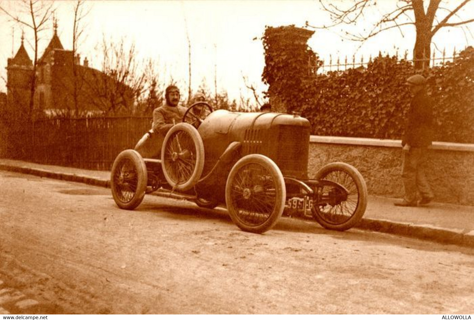 16160"PEUGEOT ENTRE 1900 ET 1940-LA PHOTO EST UNE IMPRESSION RECENTE D'UN LABORATOIRE PHOTO PROFESSIONEL-Cm. 10 X 15 - Automobile