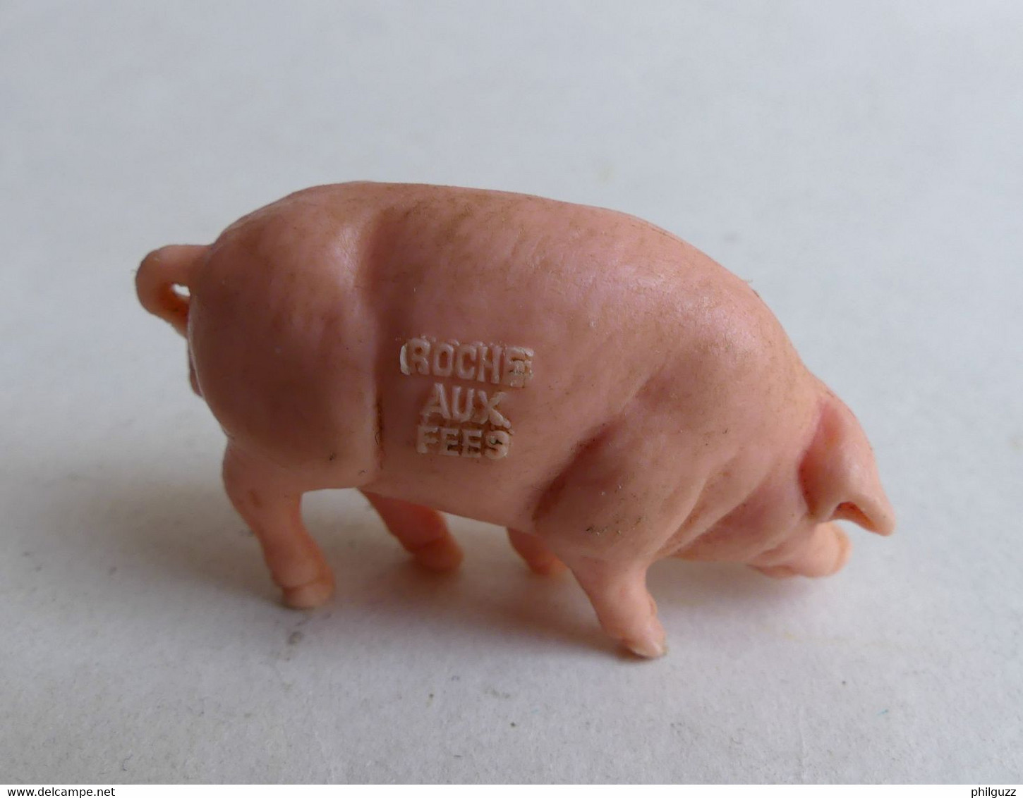 FIGURINE PUBLICITAIRE LA ROCHE AUX FEES 70's LA FERME - COCHON PORC - PAS DUNKIN - Cerdos