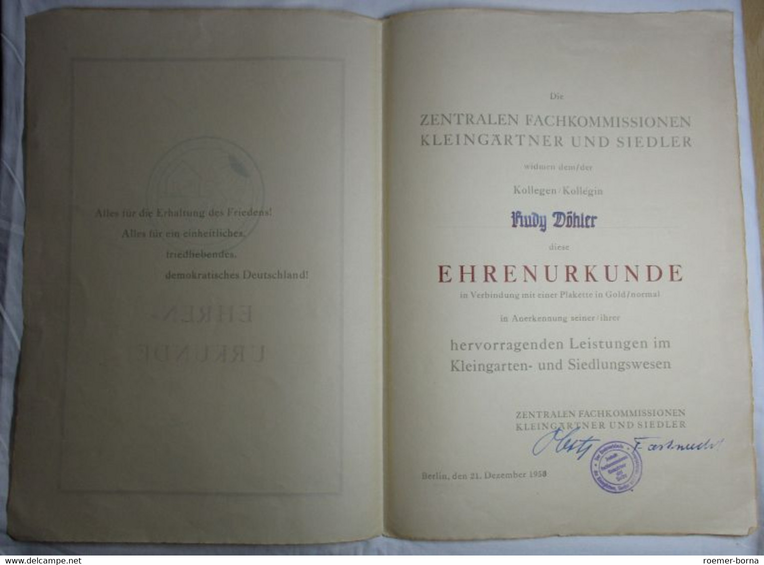 Ehrenurkunde & Medaille Zentrale Fachkommission Kleingärtner & Siedler (126771) - Other & Unclassified