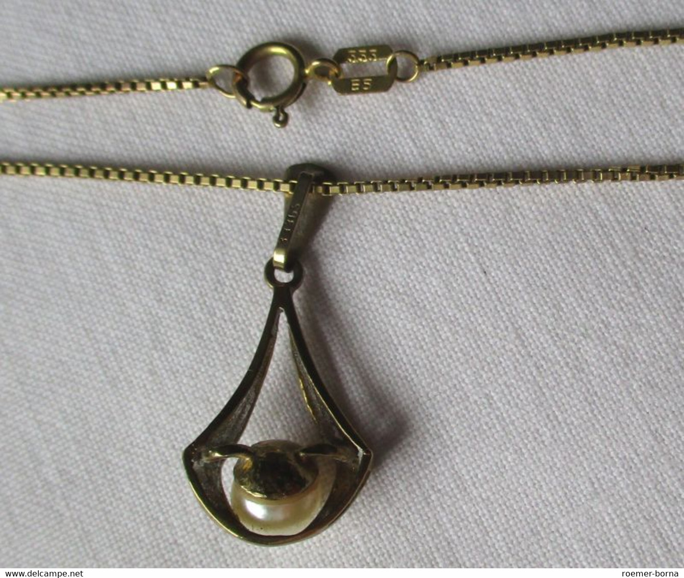 Elegante Damenkette Kette Aus 333er Gold Mit Perlenanhänger (152714) - Colliers/Chaînes