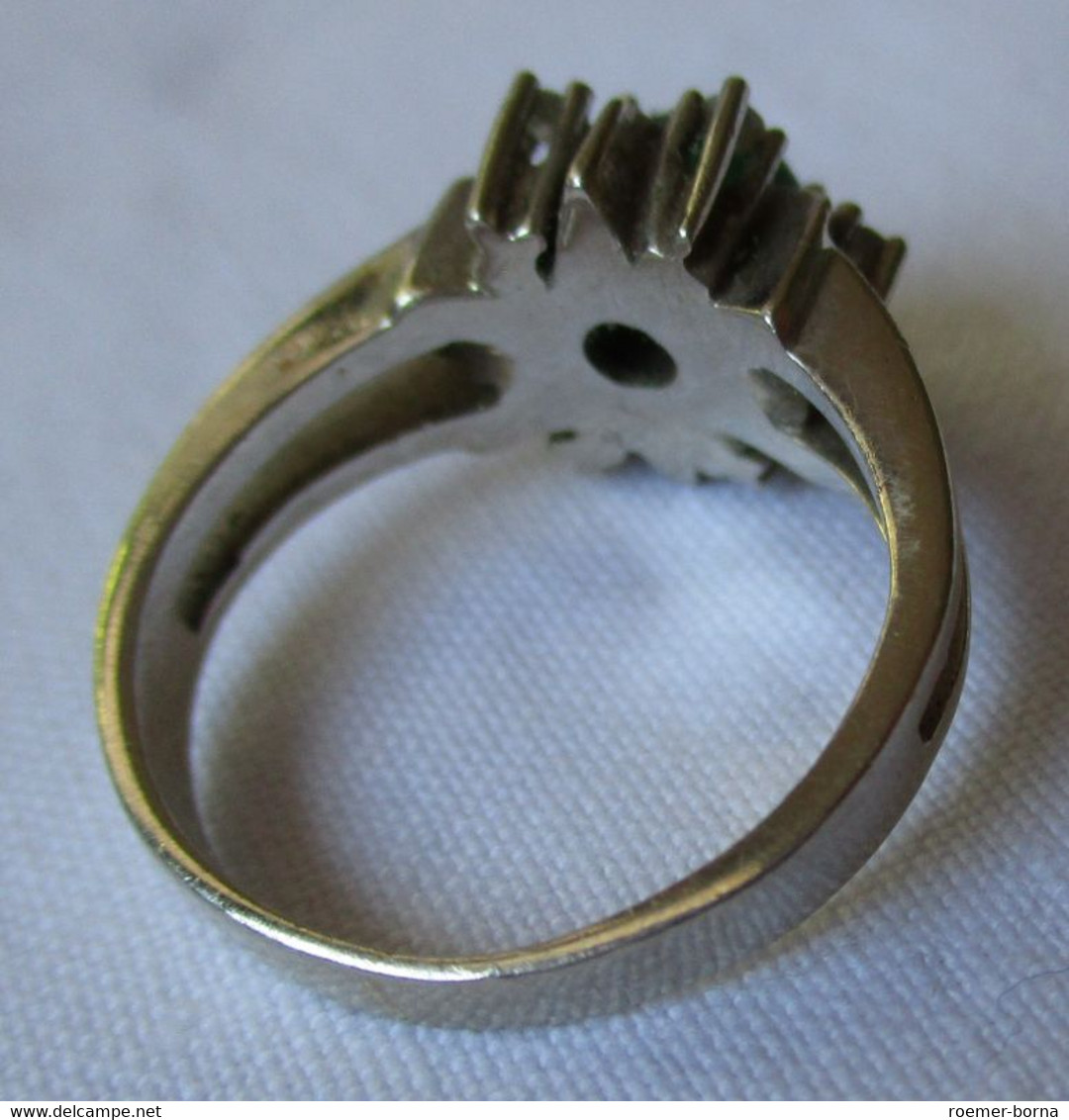 Eleganter Damen Ring Aus 585er Weißgold Sternform Mit Edelsteinen (124178) - Ring