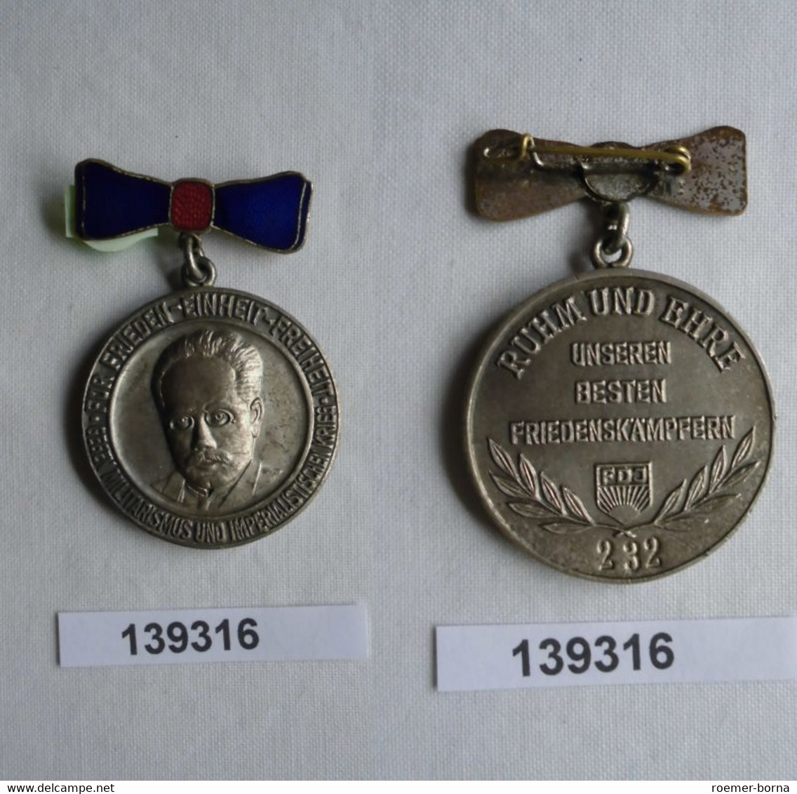 DDR Karl Liebknecht Medaille Ruhm & Ehre Unseren Besten Friedenskämpfer (139316) - GDR