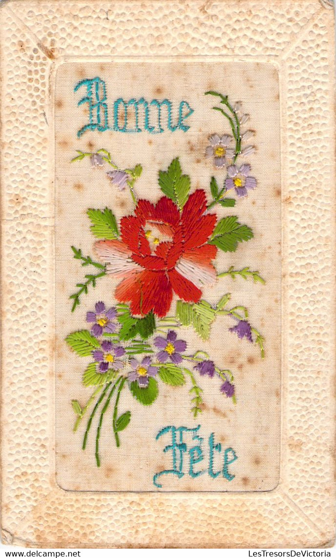 Carte Brodée Bonne Fète Bleu Et Fleur Rouge - Brodées