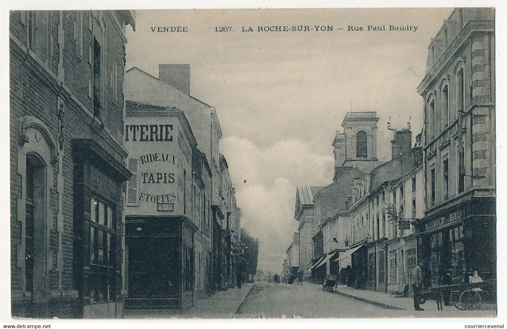 CPA - LA ROCHE-SUR-YON (Vendée) - Rue Paul Baudry - La Roche Sur Yon