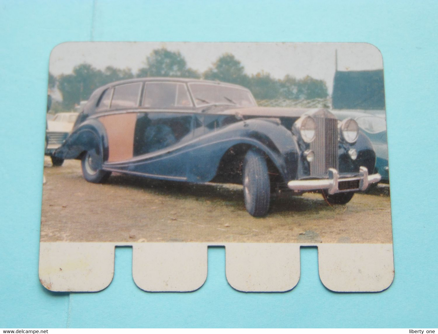 ROLLS-ROYCE - 1962 - Coll. N° 72 NL/FR ( Plaquette C O O P - Voir Photo - IFA Metal Paris ) ! - Targhe In Lamiera (a Partire Dal 1961)