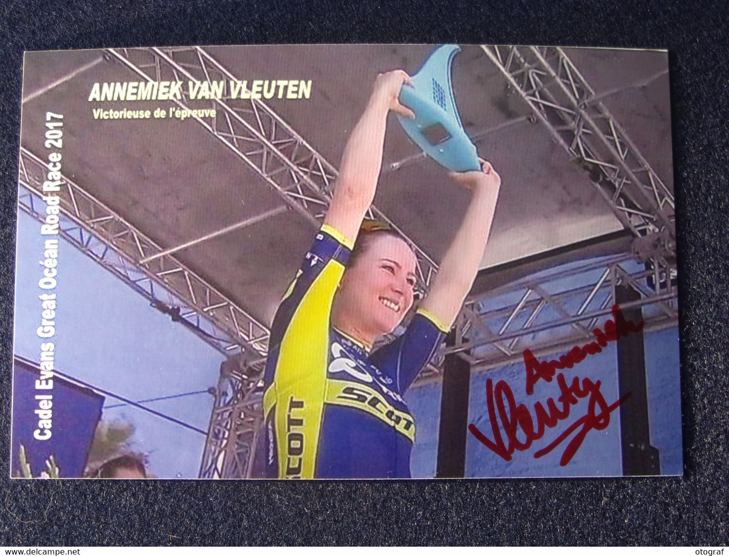 Annemiek VAN VLEUTEN - Dédicace - Hand Signed - Autographe Authentique  - - Cycling