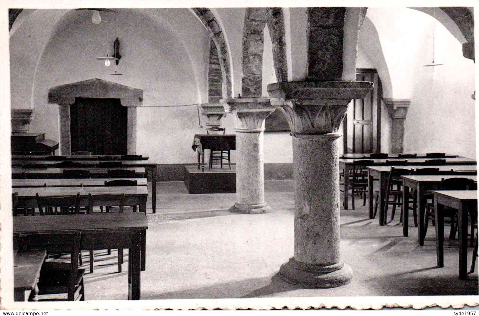 Abbaye De Saint Gérard Scolasticat De Philosophie Des Pères De L'Assomption - Crypte XIII° Siècle - Mettet