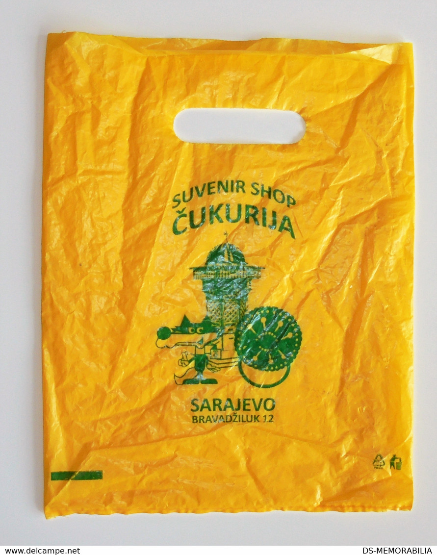 Olympic Games Sarajevo 1984 Mascote Vucko Wolf On Souvenir Bag - Habillement, Souvenirs & Autres