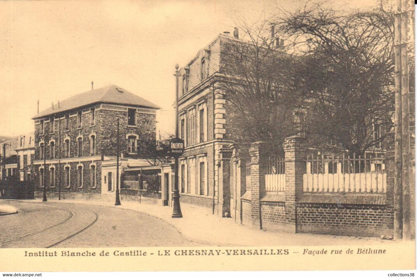 Institut Blanche De Castille - Le Chesnay-Versailles - Façade Rue De Béthune - Le Chesnay