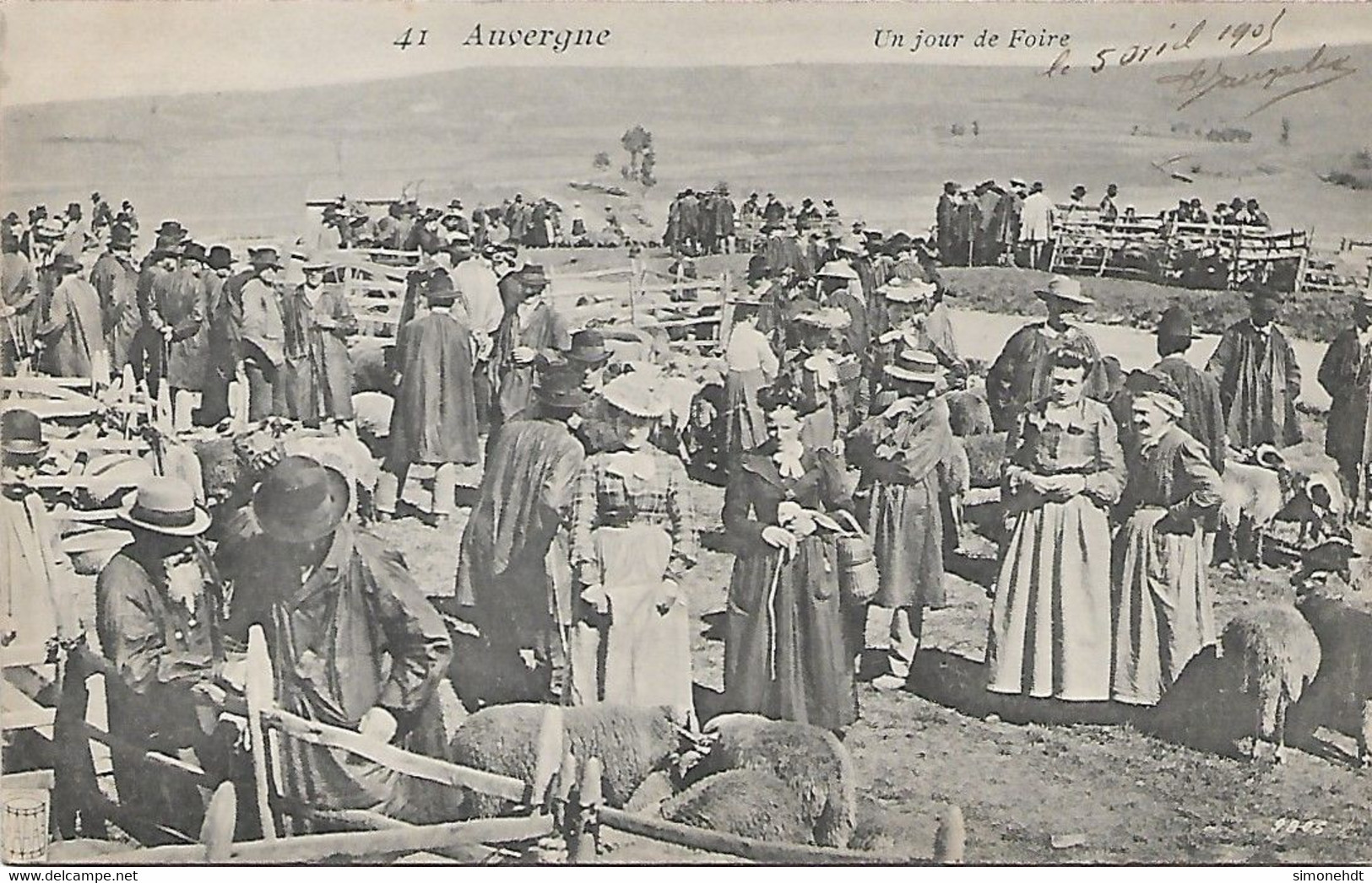 AUVERGNE - Un Jour De Foire - Auvergne