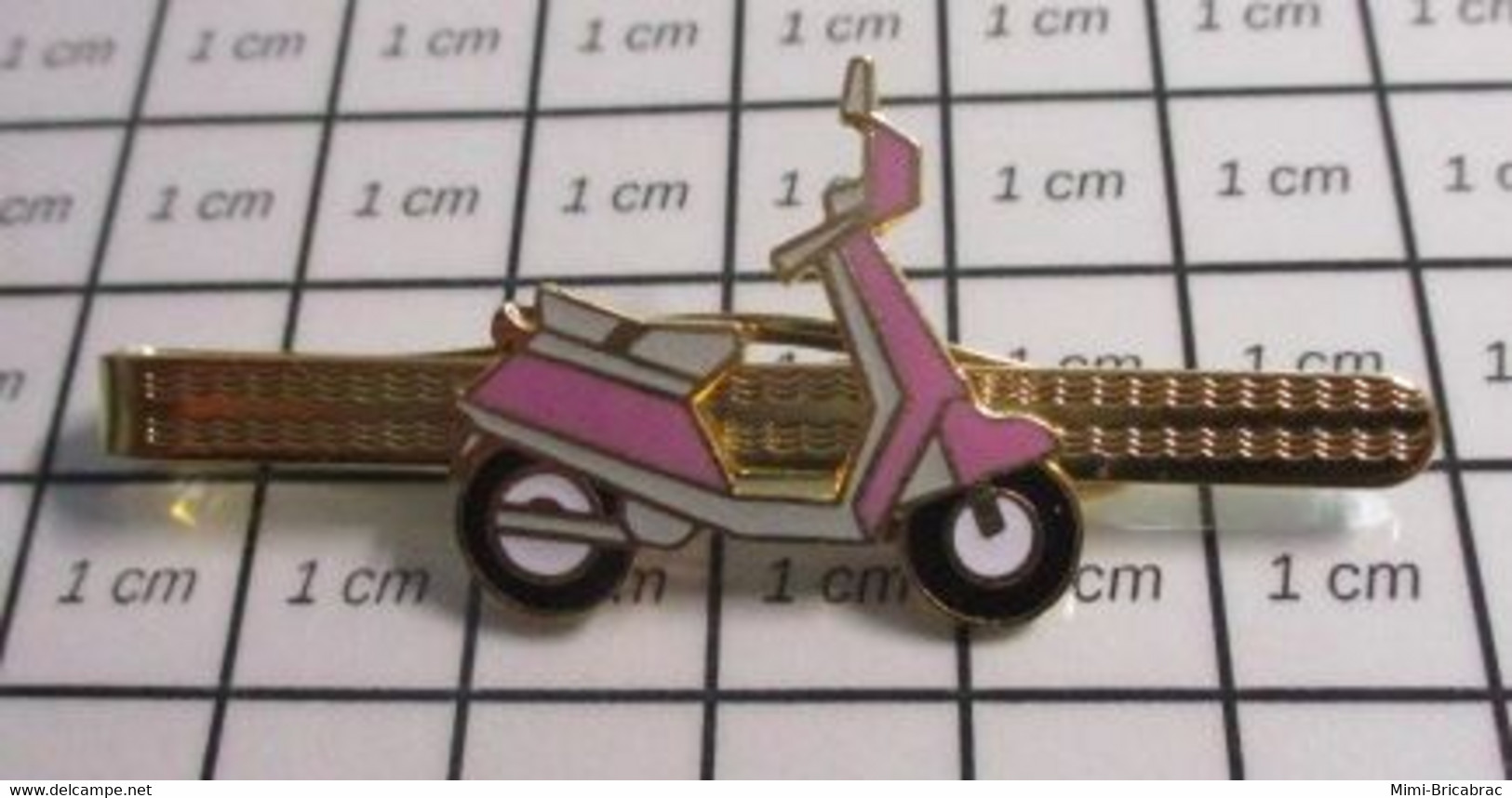 422 Etat Neuf : PINCE DE CRAVATE SCOOTER ROSE - Cuff Links & Studs