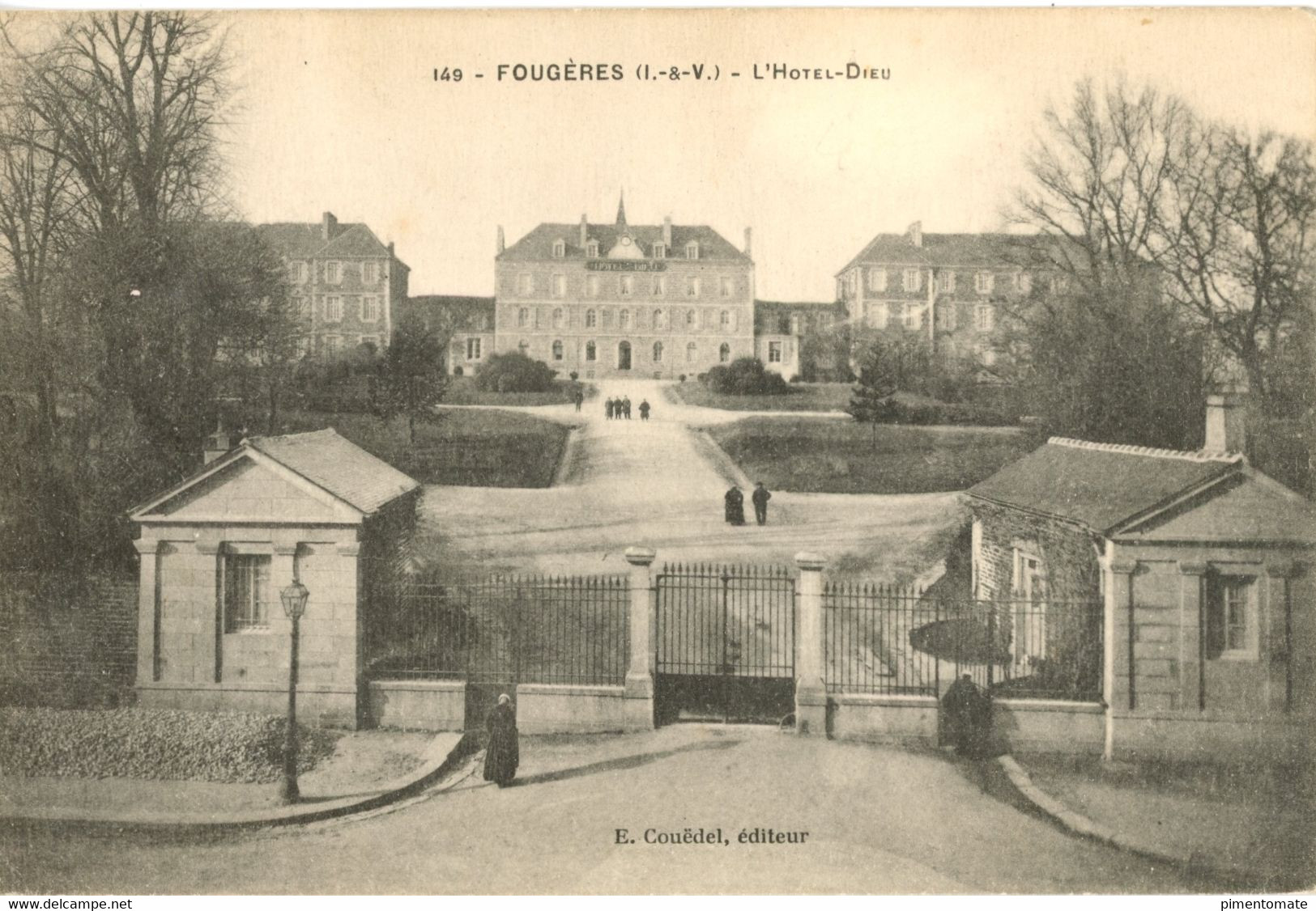 FOUGERES L'HOTEL DIEU 1916 - Fougeres