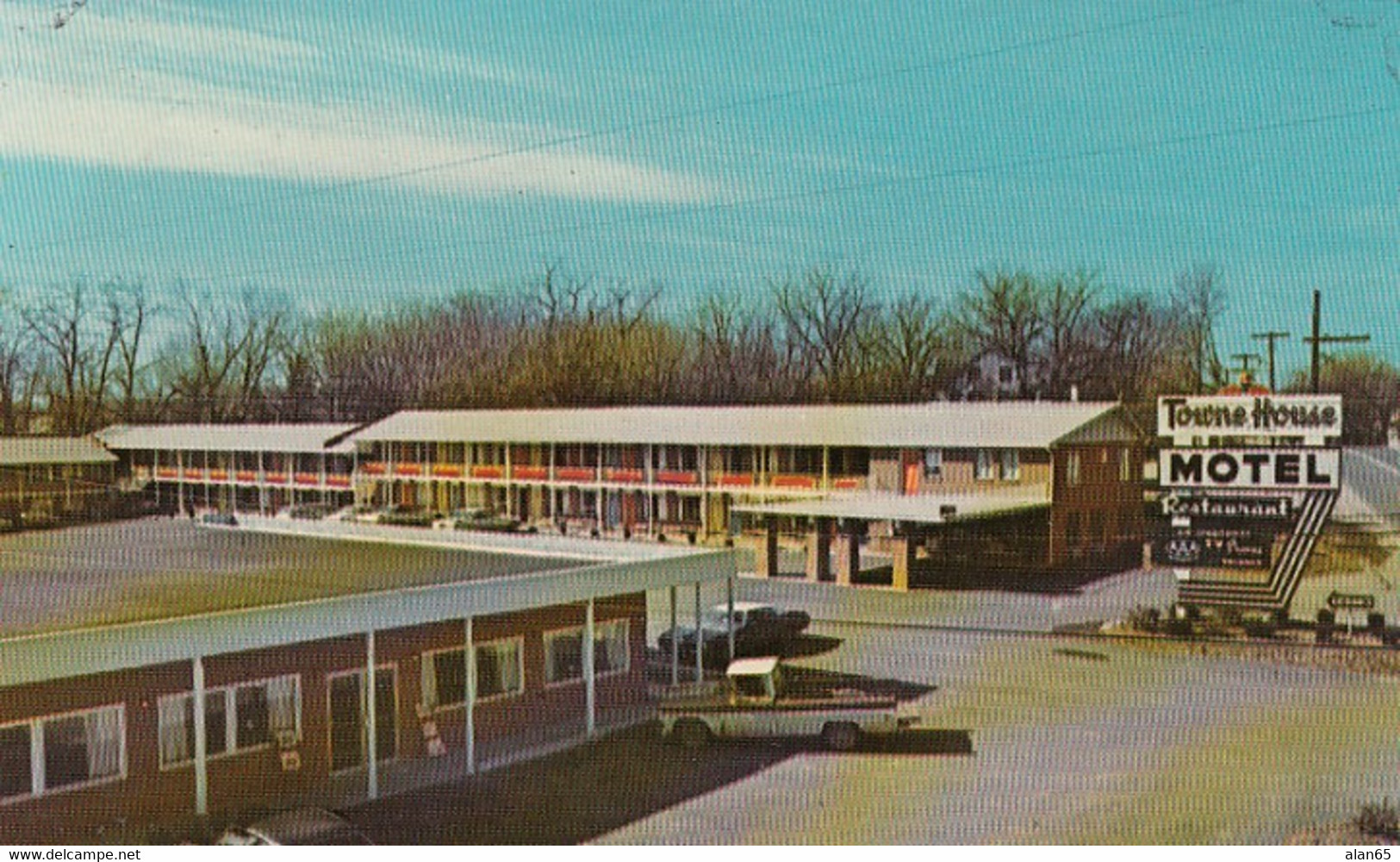 Charlestown West Virginia, Town House Motor Lodge & Restaurant C1960s Vintage Postcard - Charleston