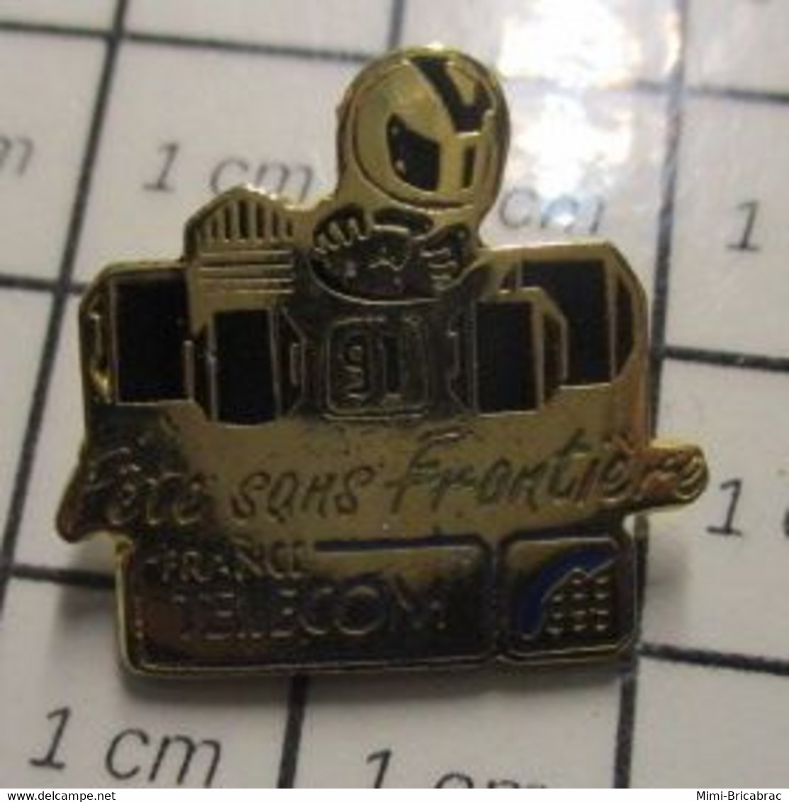 611a Pin's Pins / Beau Et Rare : THEME SPORTS / KARTING FRANCE TELECOM FETE SANS FRONTIERES - Car Racing - F1