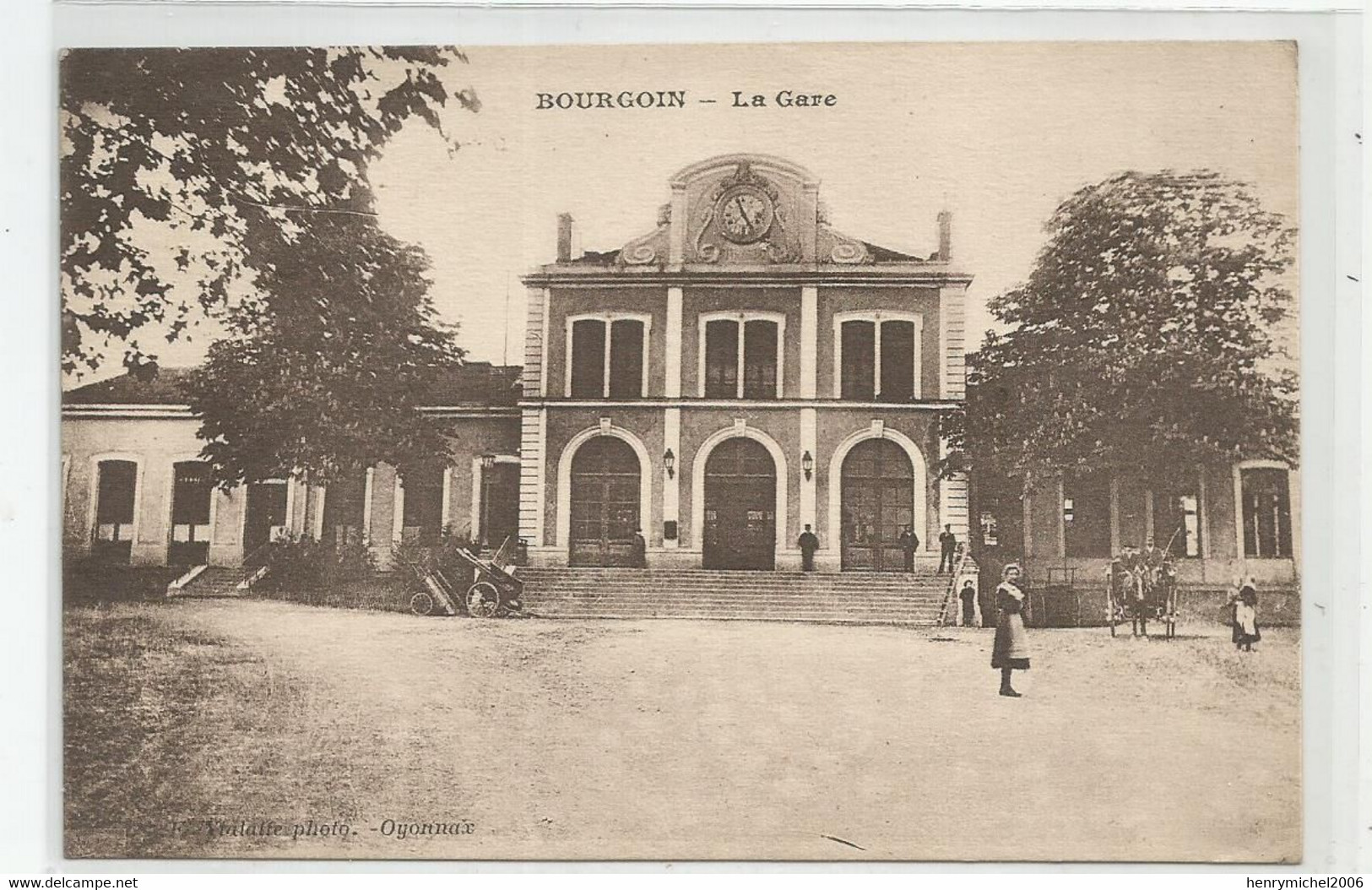 38 Isère Bourgoin La Gare 1928 - Bourgoin