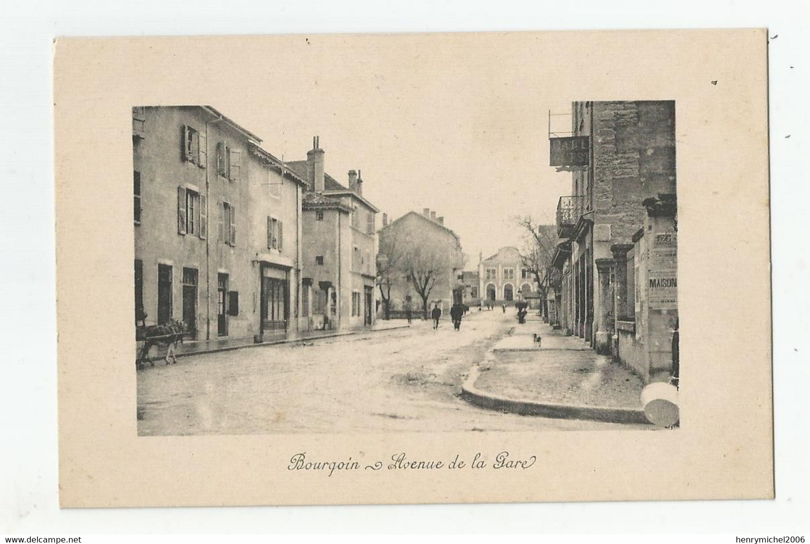 38 Isère Bourgoin Avenue De La Gare - Bourgoin