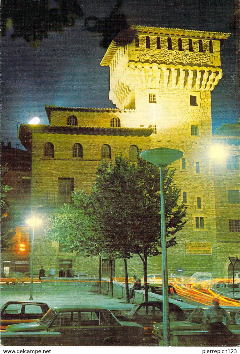 Vitoria - Tour De Dona Ochanda (XVe Siècle) - Vue Nocturne - Álava (Vitoria)