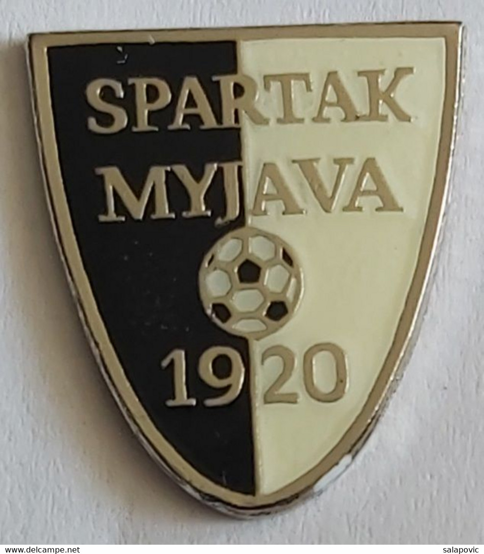 Spartak Myjava Slovakia Football Soccer Club Fussball Calcio Futbol Futebol PINS BADGES A4/3 - Football