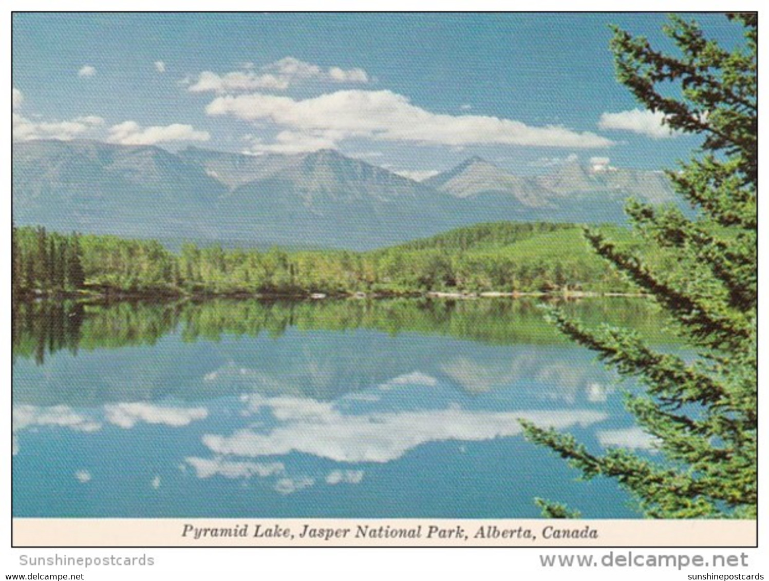 Canada Pyramid Lake Jasper National Park - Jasper