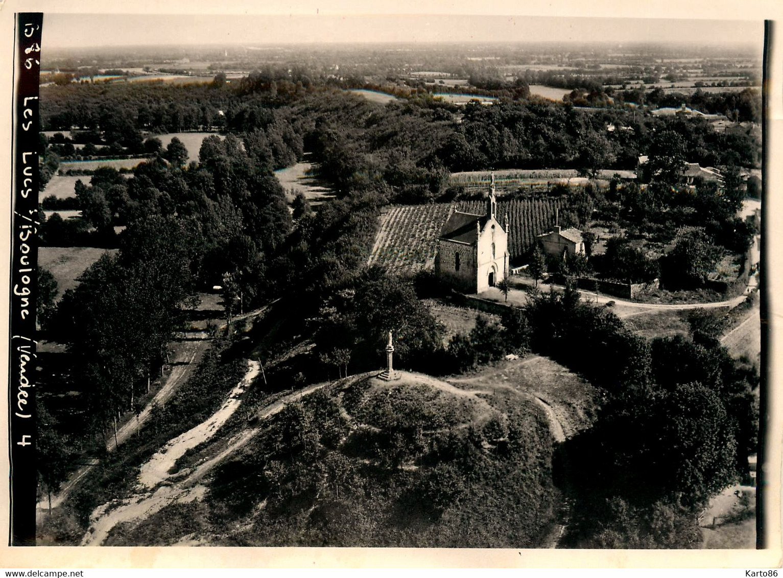 Les Lucs Sur Boulogne * Photo Ancienne * Vue Aérienne Sur La Chapelle - Les Lucs Sur Boulogne