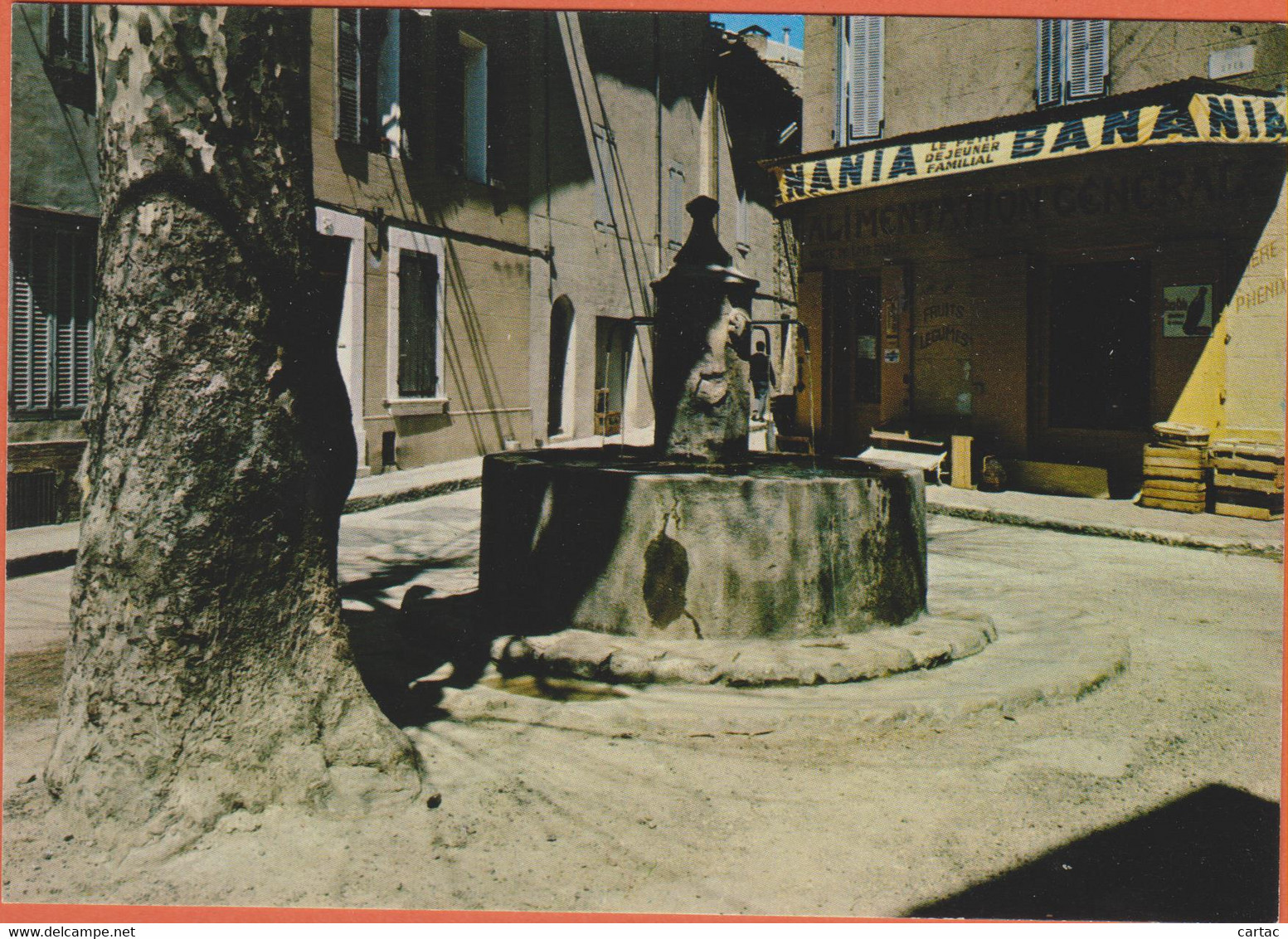 D83 - ST ZACHARIE - LA PLACE DREO ET LA FONTAINE - Alimentation Générale - CPM Grand Format - Saint-Zacharie