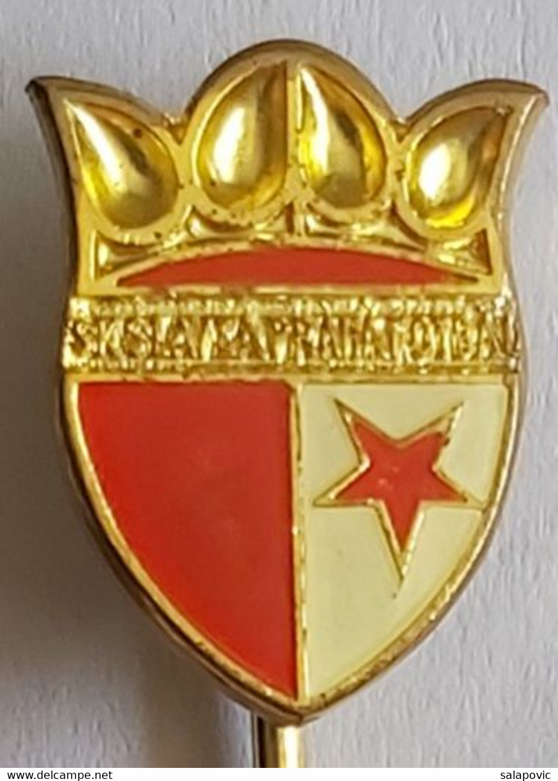 SLAVIA Praha Czech Republic  Football Soccer Club Fussball Calcio Futbol Futebol PINS BADGES A4/3 - Football