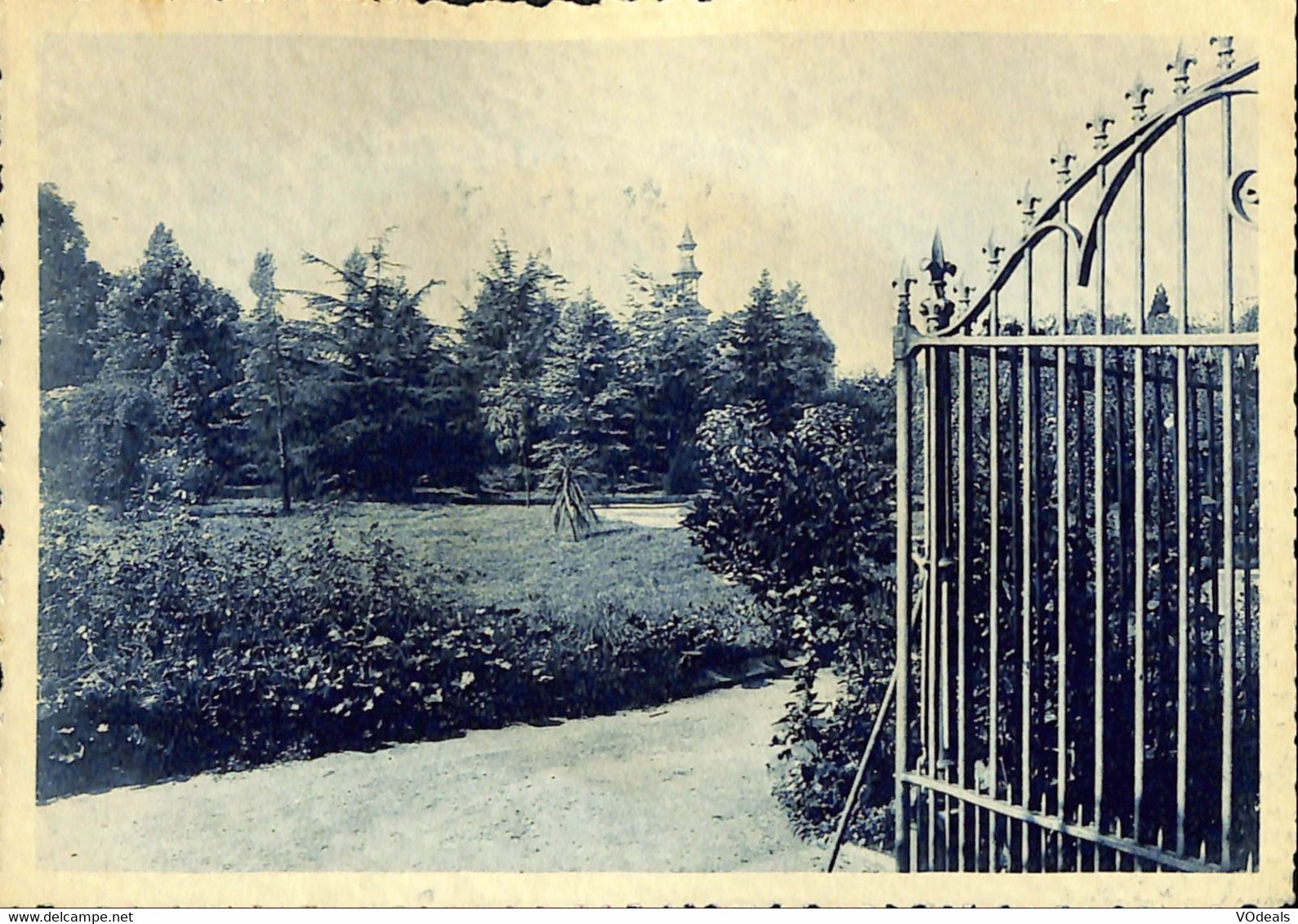 038 252 - CPA - Belgique - Institut Des Ursulines - Wavre Notre-Dame - Entrée Du Parc - Sint-Katelijne-Waver