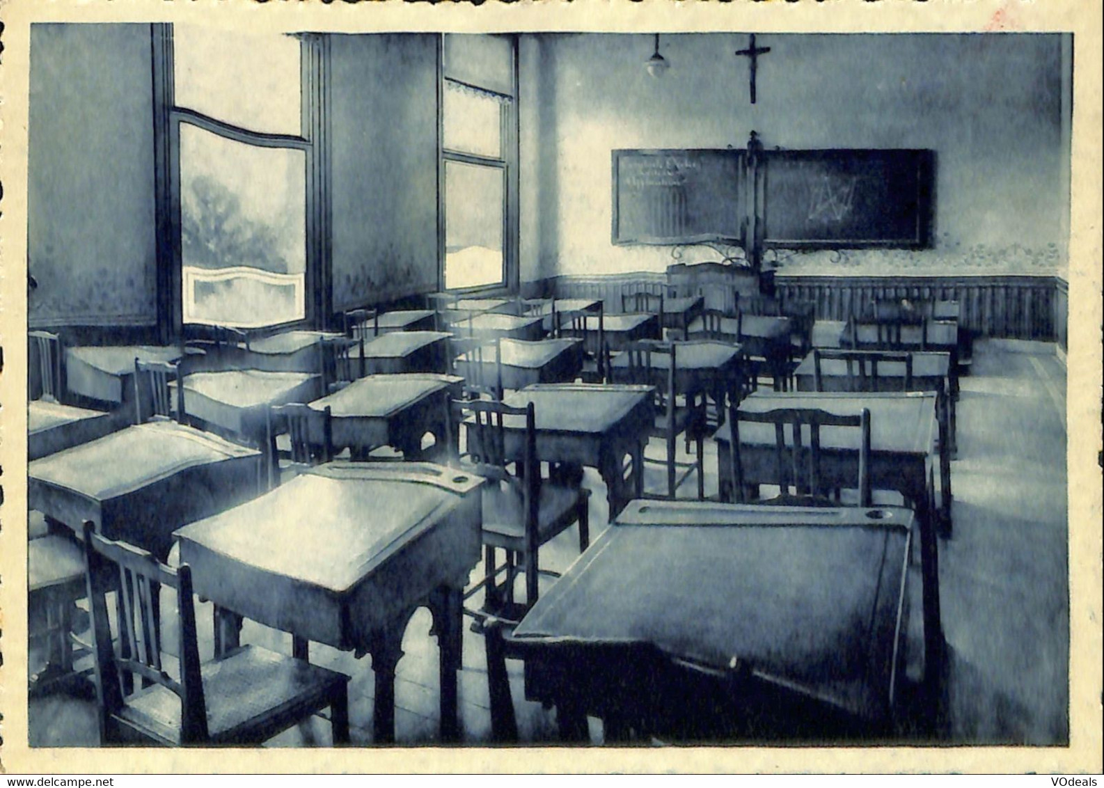 038 263 - CPA - Belgique - Institut Des Ursulines - Wavre Notre-Dame - Une Classe - Sint-Katelijne-Waver