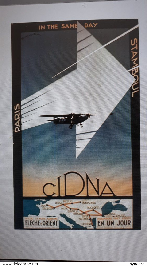 8  célèbres affiches d'aviation   edition Atlas 1979 format  42 cm x35 cm