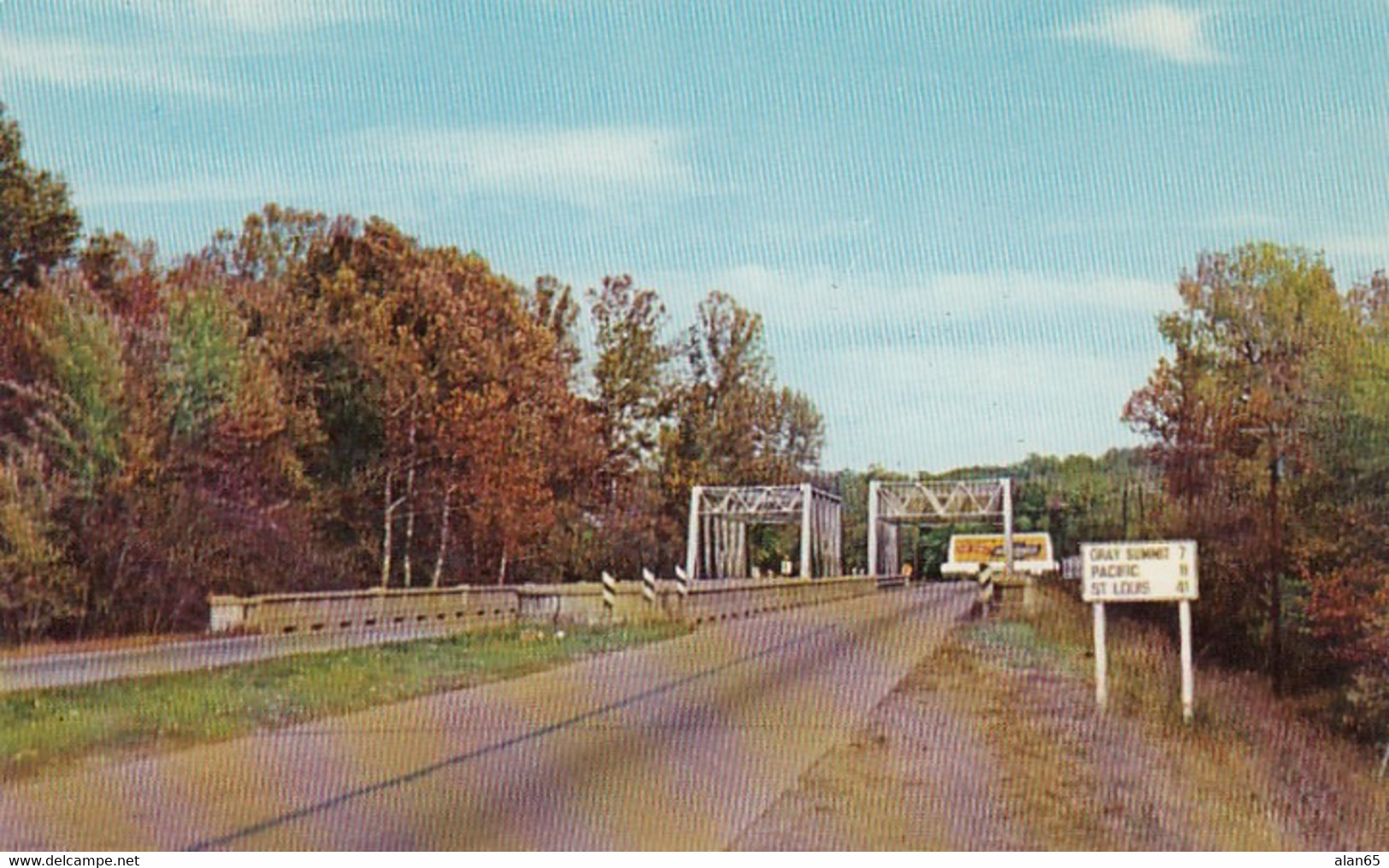 Route 66 Missour Ozarks, The Twin Bridges On Highway, C1950s/60s Vintage Postcard - Ruta ''66' (Route)