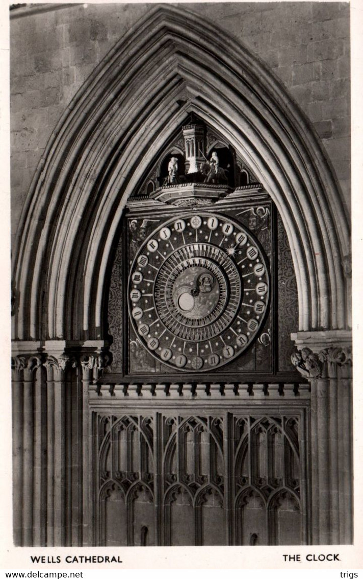 Wells (Cathedral) - The Clock - Wells