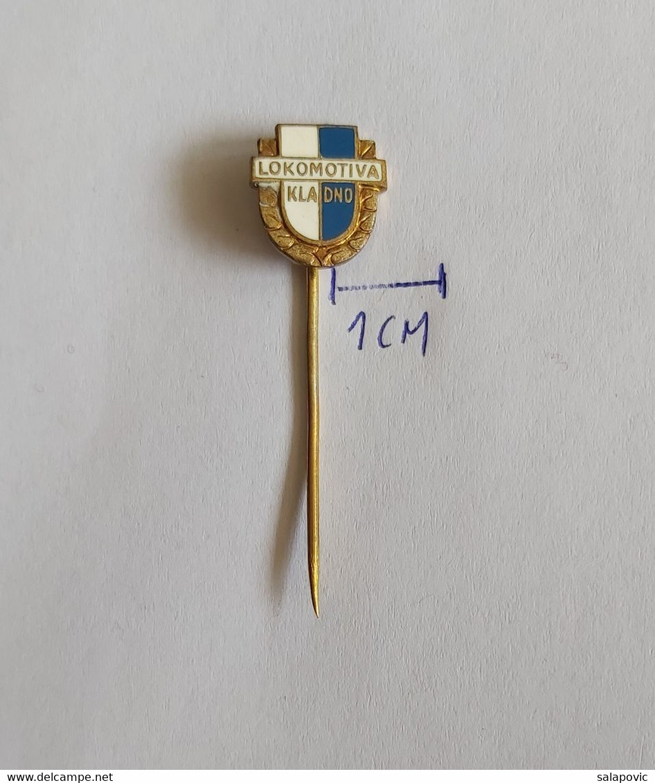 LOKOMOTIVA KLADNO, Czech Republic Football Soccer Club Fussball Calcio Futbol Futebol PINS BADGES A4/4 - Football