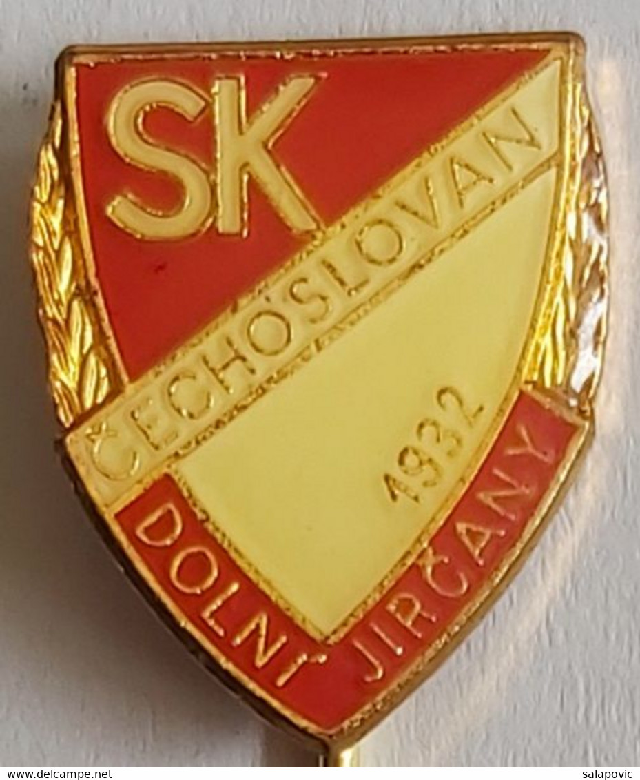 SK Čechoslovan Dolní Jirčany Czech Republic Football Soccer Club Fussball Calcio Futbol Futebol PINS BADGES A4/4 - Football