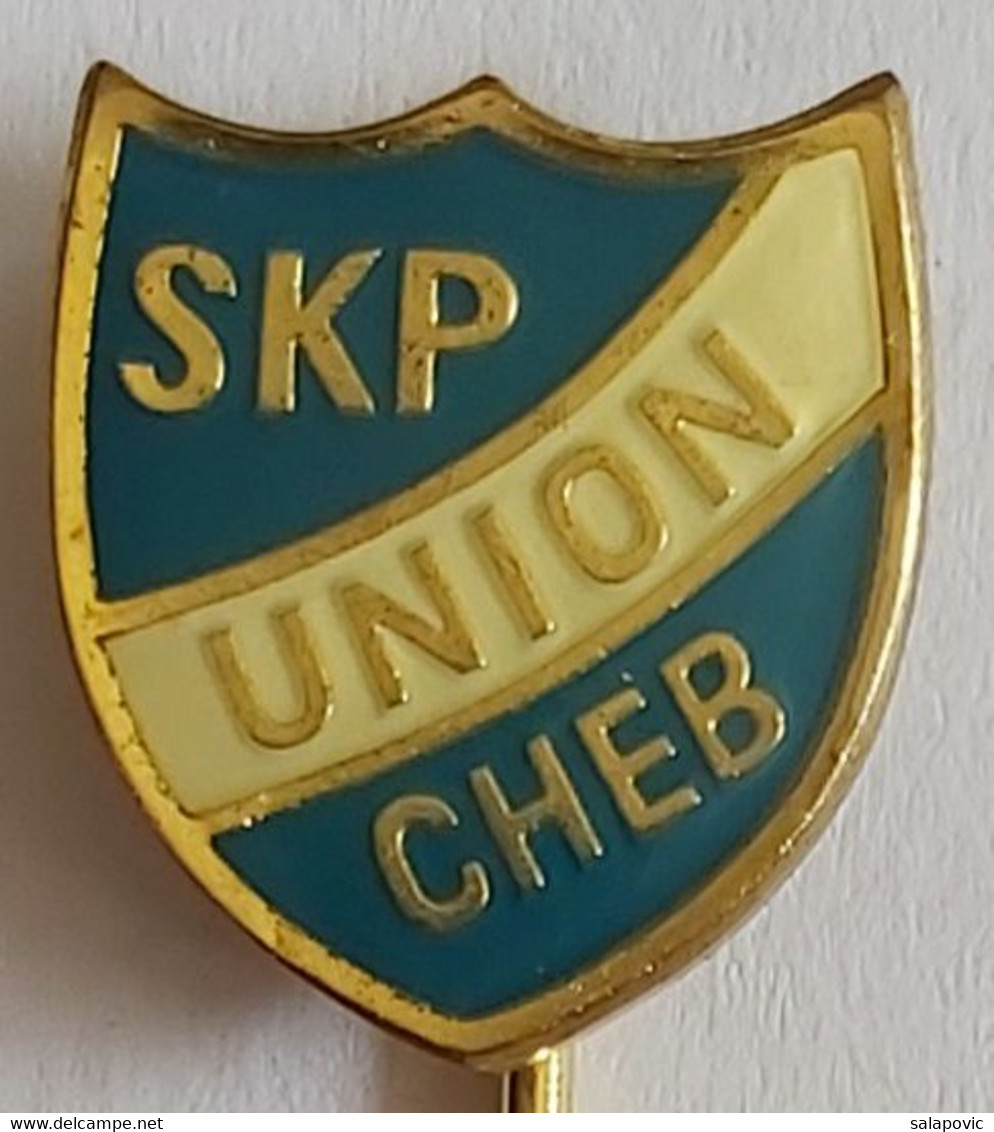 SKP Union Cheb Czech Republic Football Soccer Club Fussball Calcio Futbol Futebol PINS BADGES A4/4 - Football